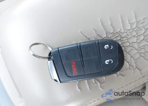 2015 Dodge Journey Sxt z USA, uszkodzony, nr VIN 3C4PDDBG5FT593354